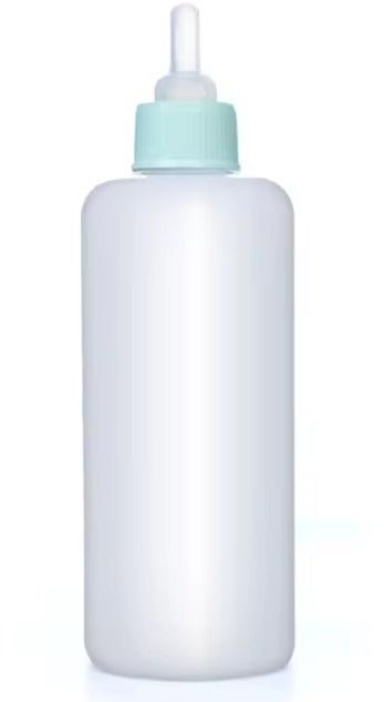 Biberon pour chaton couleur turquoise