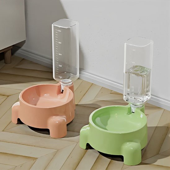 Distributeur eau chat couleur rose vert