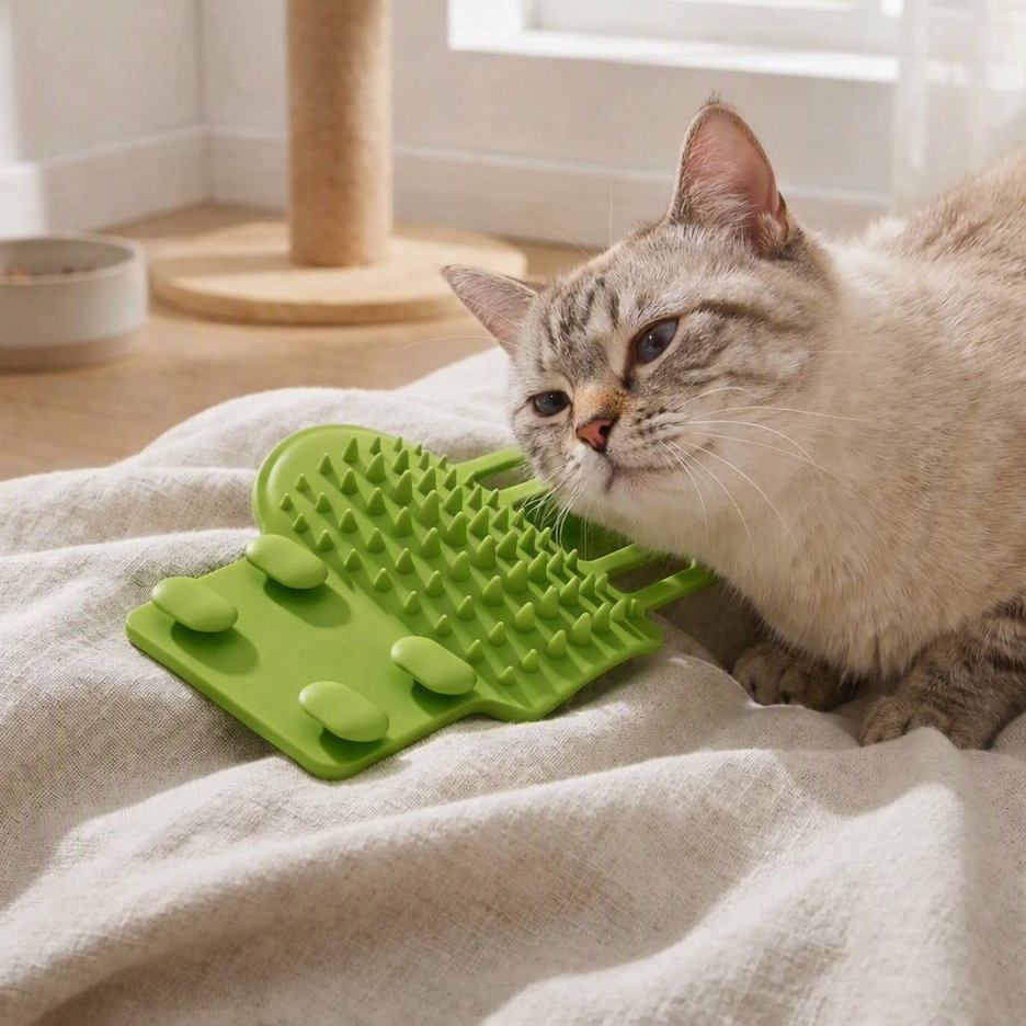 Brosse à chat couleur vert